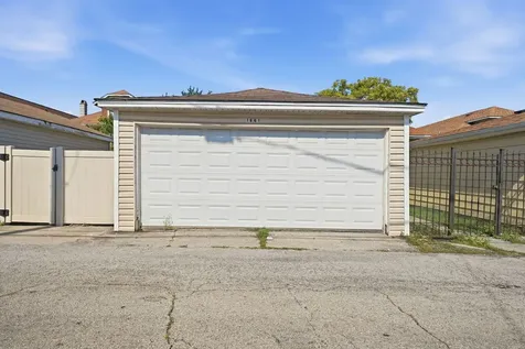 1641 Ridgeland Avenue Berwyn IL 60402