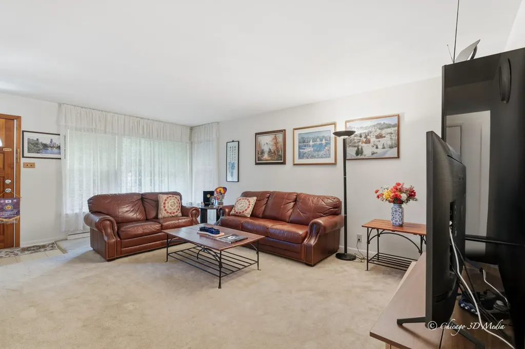 6244 West Foster Avenue Chicago IL 60630