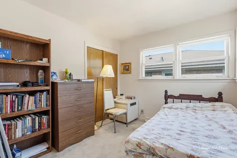 6244 West Foster Avenue Chicago IL 60630