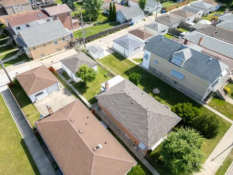 6244 West Foster Avenue Chicago IL 60630