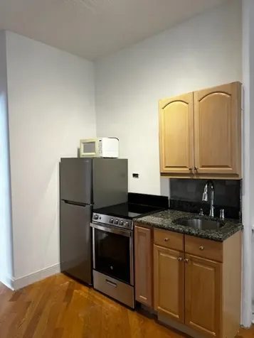 20 East Goethe Street Chicago IL 60610