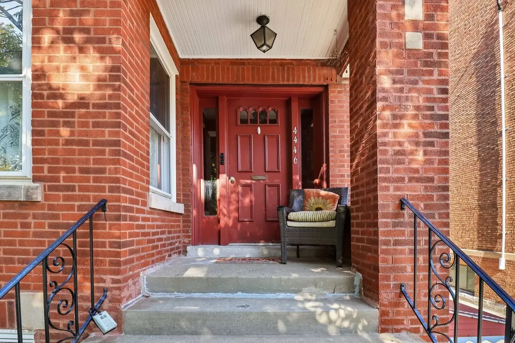 4446 North Lowell Avenue Chicago IL 60630