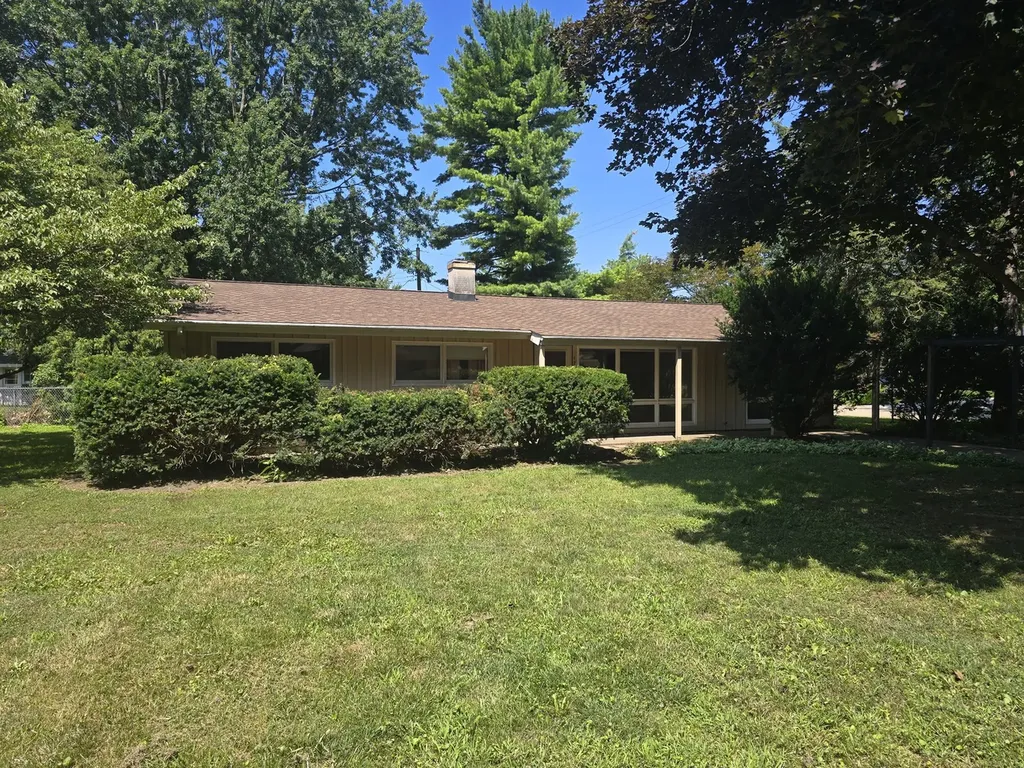 1719 Mcdonald Drive Champaign IL 61821