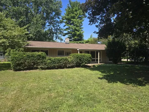 1719 Mcdonald Drive Champaign IL 61821