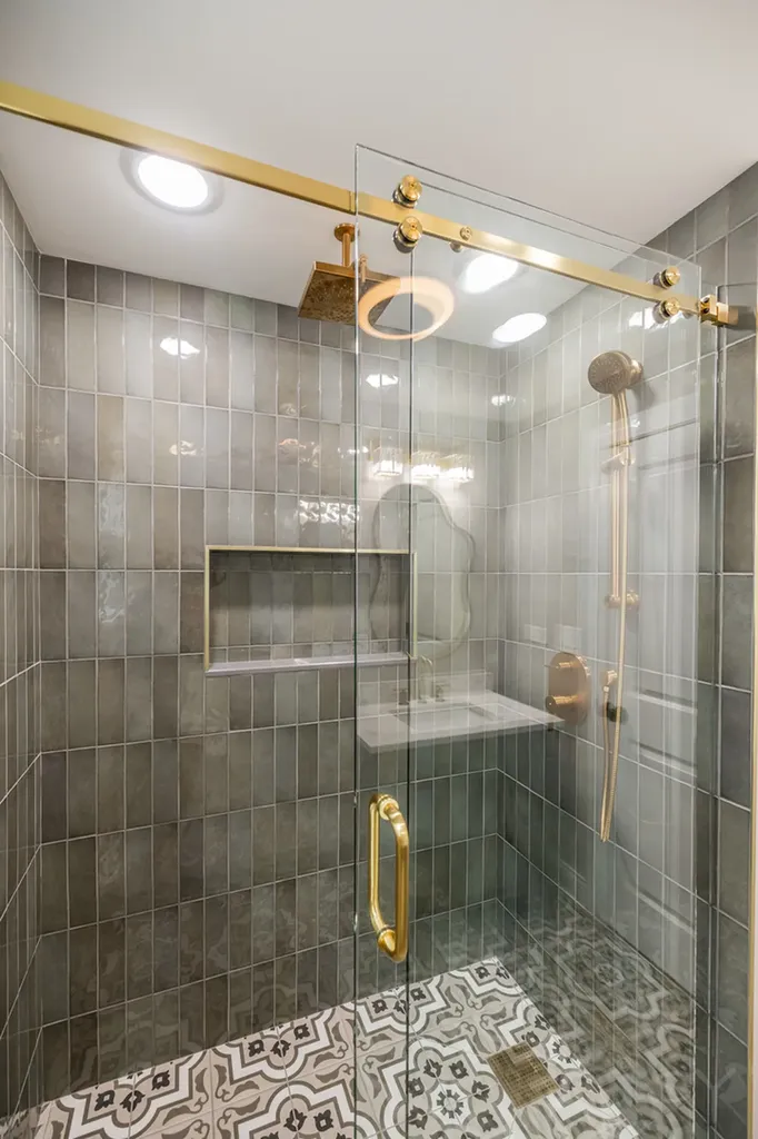 4912 West Wrightwood Avenue Chicago IL 60639