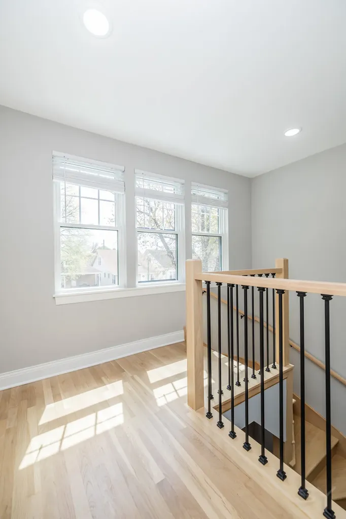 4912 West Wrightwood Avenue Chicago IL 60639
