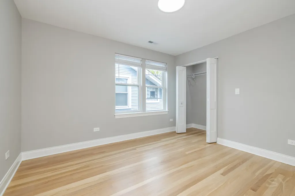 4912 West Wrightwood Avenue Chicago IL 60639