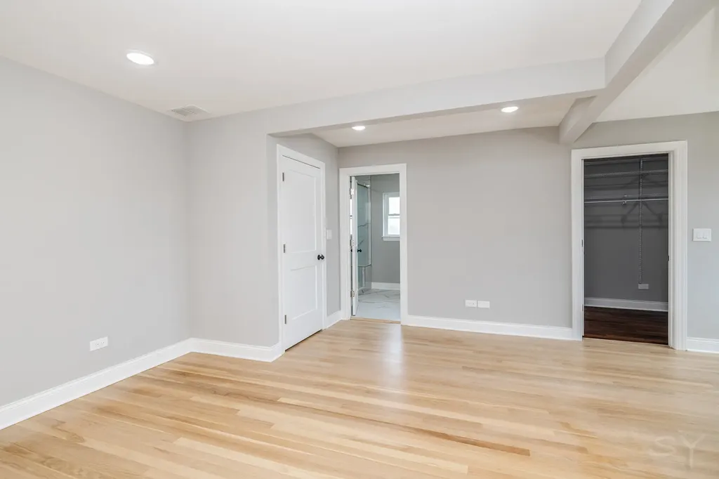 4912 West Wrightwood Avenue Chicago IL 60639