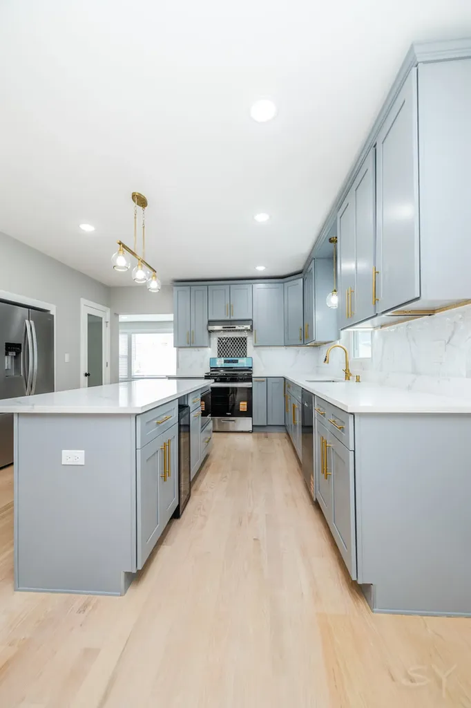 4912 West Wrightwood Avenue Chicago IL 60639