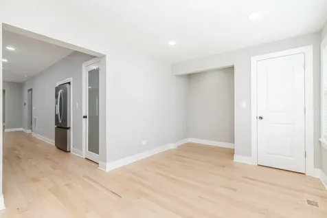 4912 West Wrightwood Avenue Chicago IL 60639