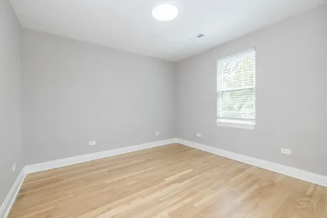 4912 West Wrightwood Avenue Chicago IL 60639
