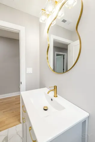 4912 West Wrightwood Avenue Chicago IL 60639