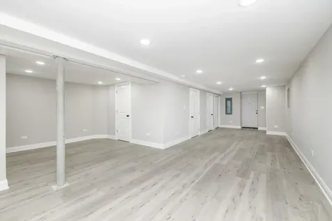 4912 West Wrightwood Avenue Chicago IL 60639