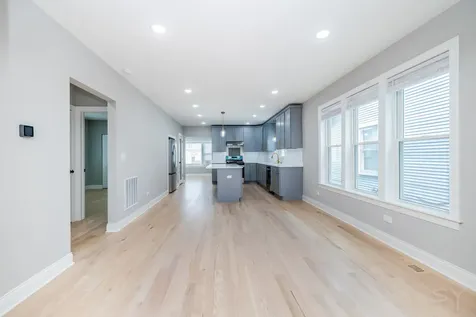4912 West Wrightwood Avenue Chicago IL 60639