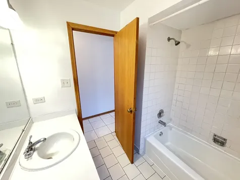 4440 West 55th Street Chicago IL 60632