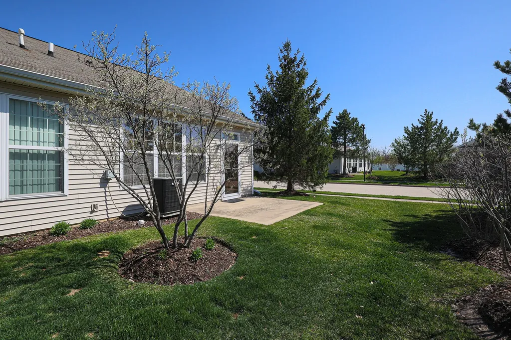 13580 Hemlock Road Huntley IL 60142