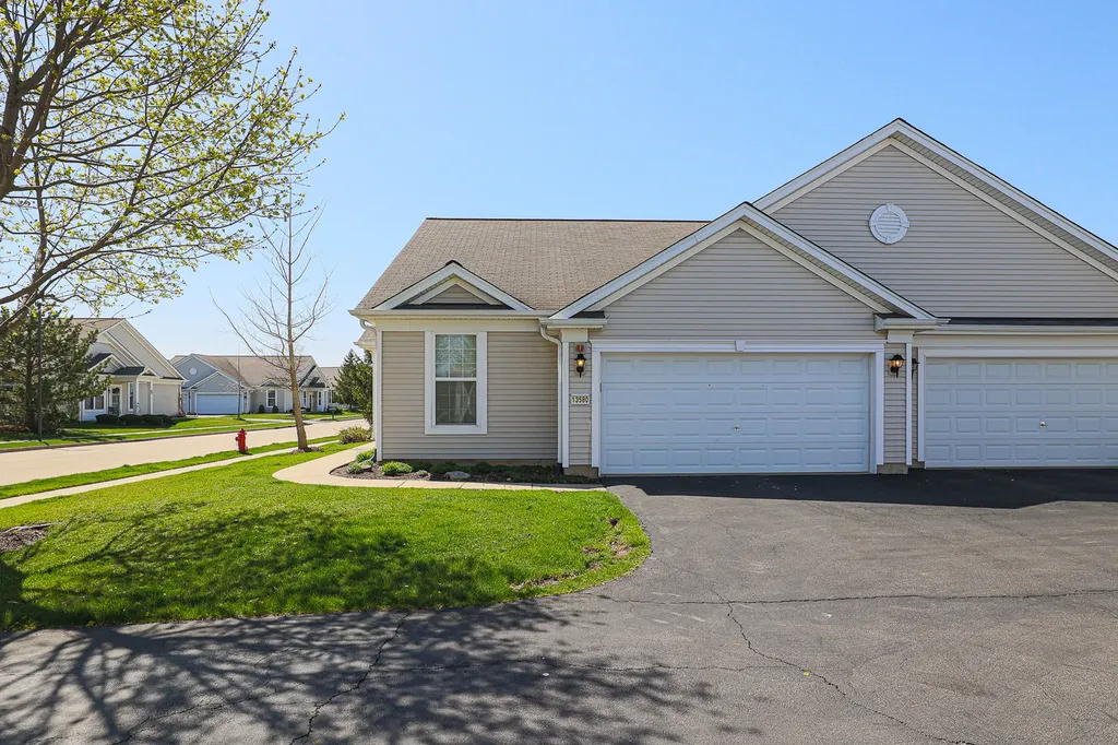 13580 Hemlock Road Huntley IL 60142