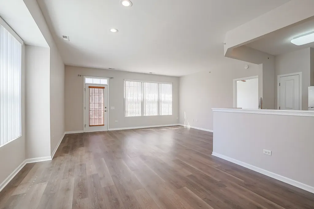 13580 Hemlock Road Huntley IL 60142