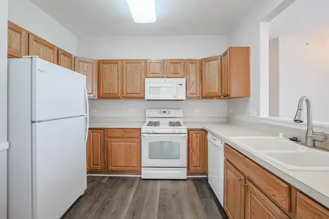 13580 Hemlock Road Huntley IL 60142