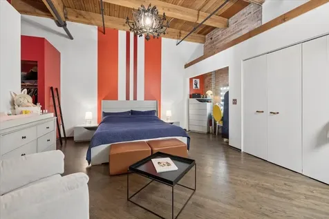 616 West Fulton Street Chicago IL 60661