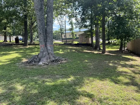 12808 North Shoreland Drive Marion IL 62959