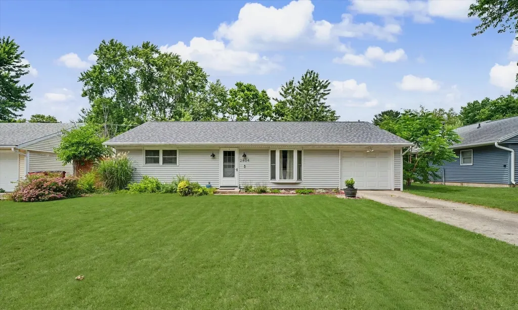 2804 West Daniel Street Champaign IL 61821