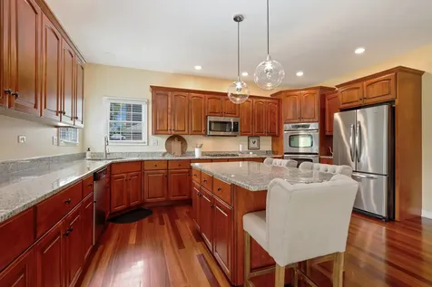 21442 English Drive Frankfort IL 60423