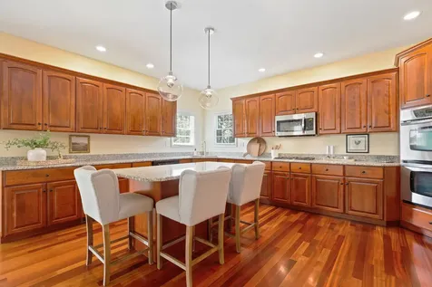 21442 English Drive Frankfort IL 60423