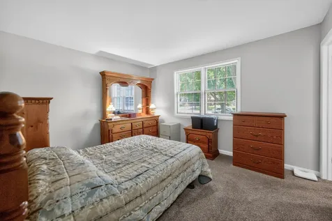 1526 Pebblewood Drive Sycamore IL 60178