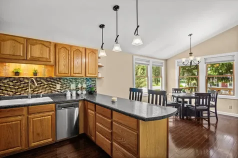 6N621 Watseka Avenue St. Charles IL 60174