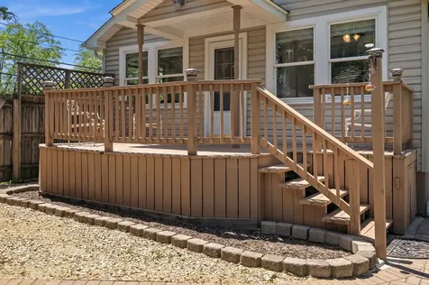 6N621 Watseka Avenue St. Charles IL 60174