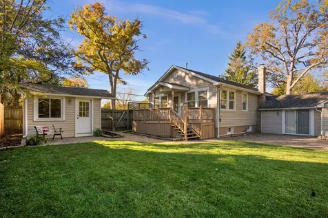 6N621 Watseka Avenue St. Charles IL 60174