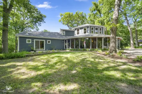 1251 Woodland Court Joliet IL 60436