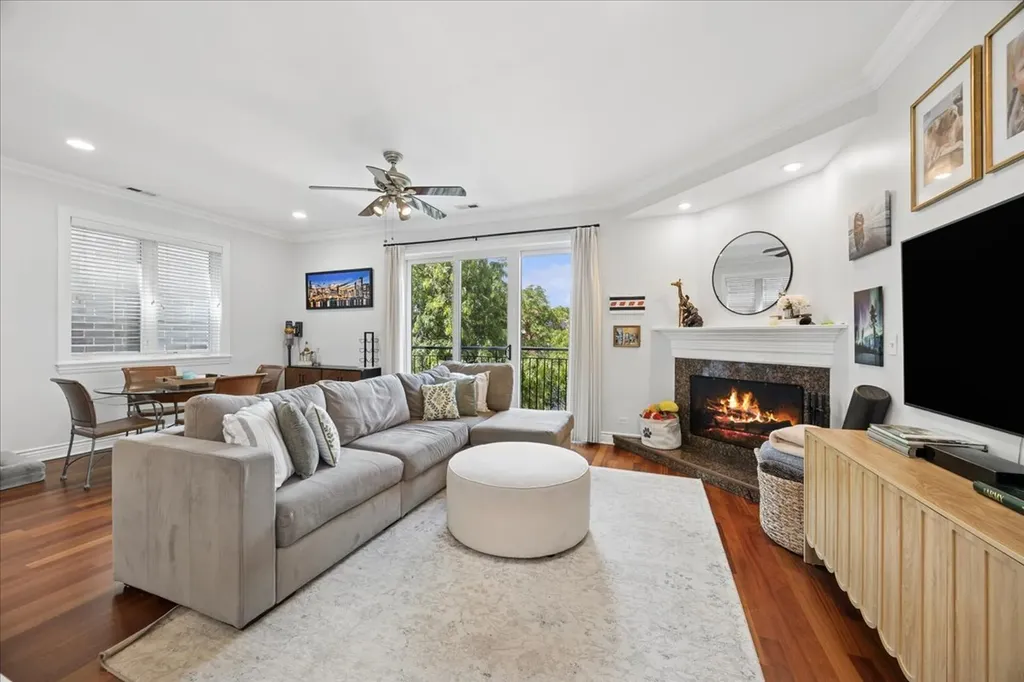 839 South Miller Street Chicago IL 60607