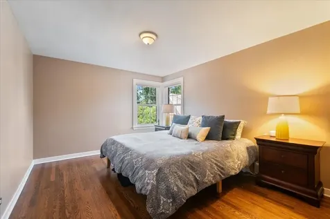 6957 North Caldwell Avenue Chicago IL 60646