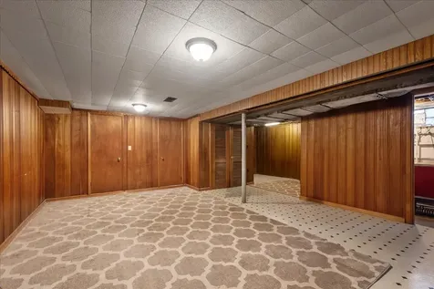 6957 North Caldwell Avenue Chicago IL 60646