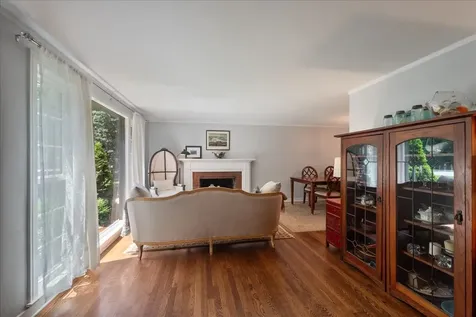 6957 North Caldwell Avenue Chicago IL 60646