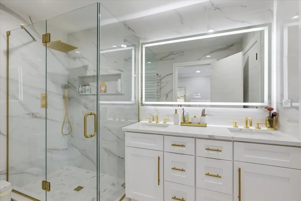 1780 West Jo Ann Lane Addison IL 60101