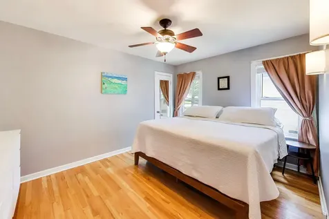 206 South Owen Street Mount Prospect IL 60056