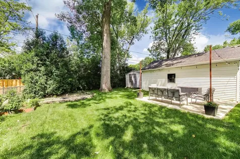 206 South Owen Street Mount Prospect IL 60056