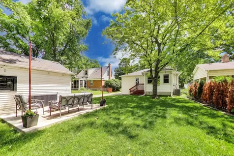 206 South Owen Street Mount Prospect IL 60056