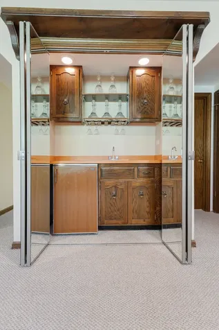 387 Woodlane Court Wood Dale IL 60191
