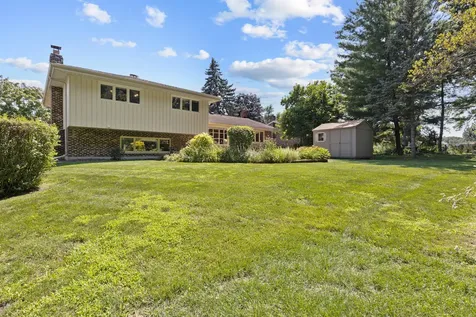 387 Woodlane Court Wood Dale IL 60191