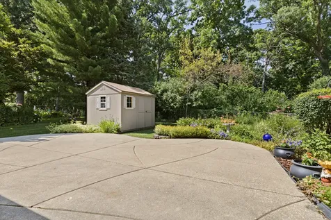 387 Woodlane Court Wood Dale IL 60191