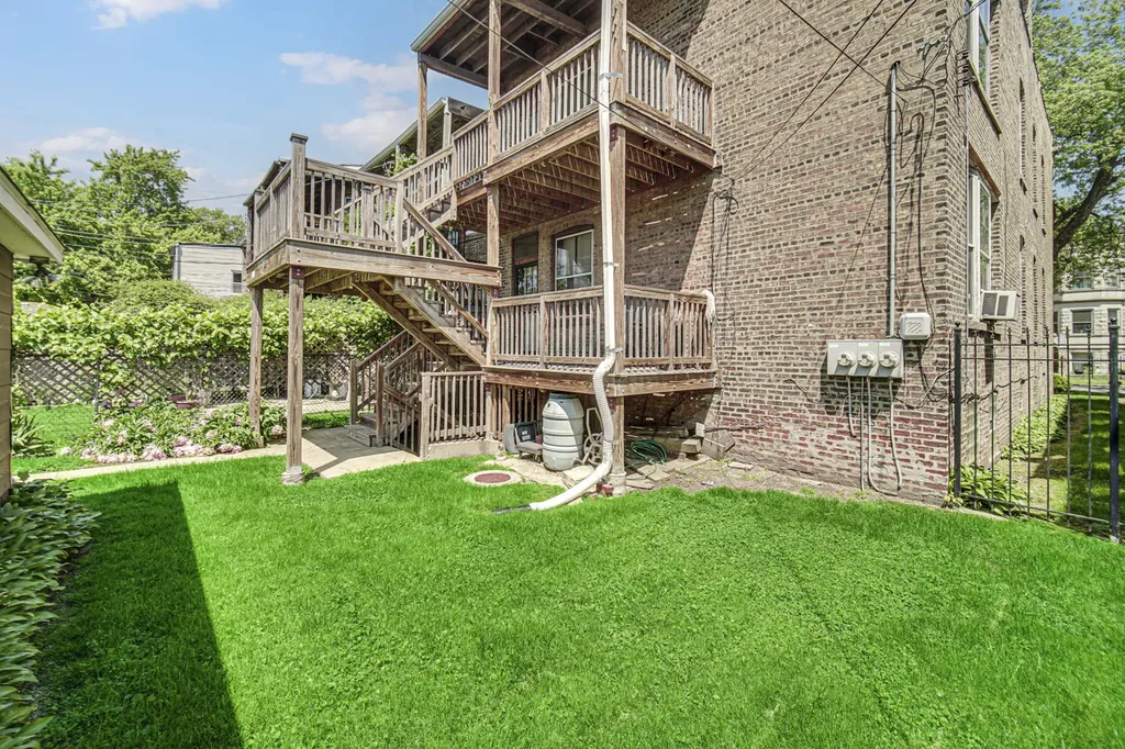 5430 South May Street Chicago IL 60609