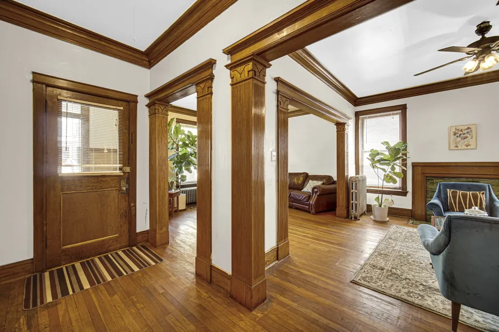 5430 South May Street Chicago IL 60609