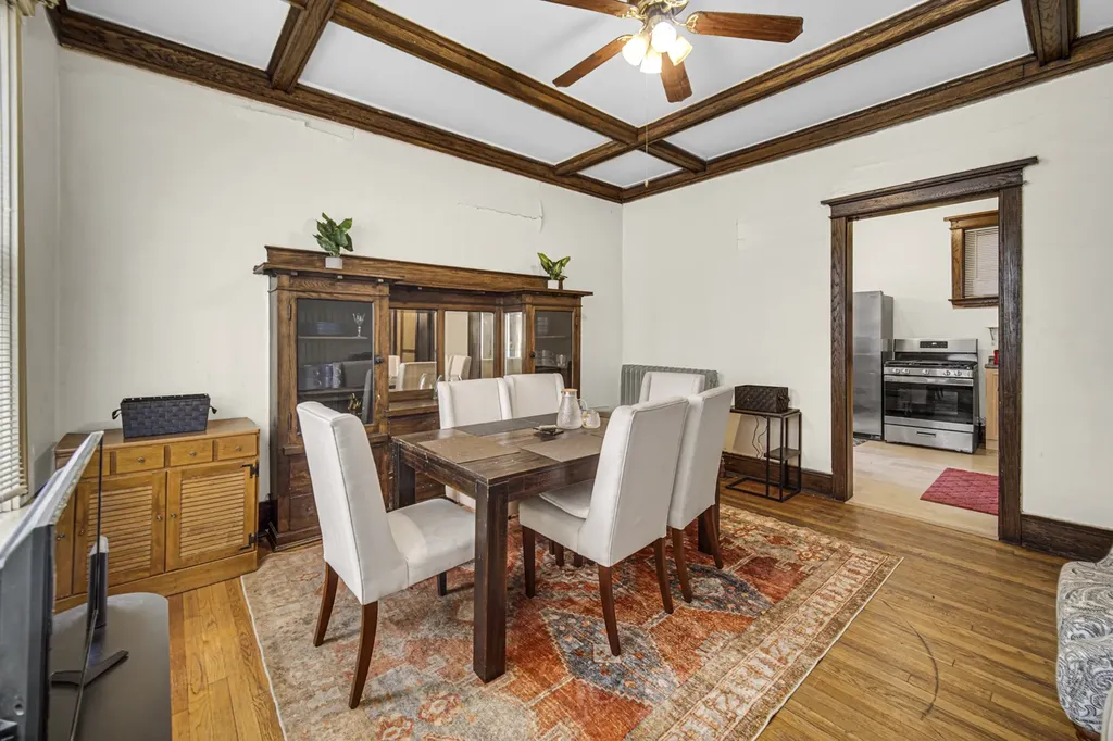 5430 South May Street Chicago IL 60609