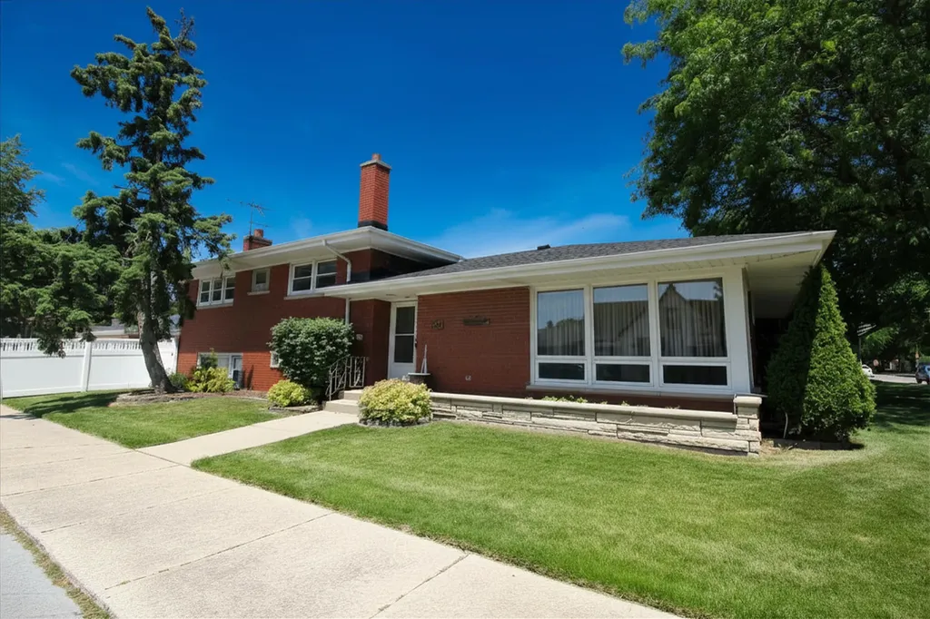 10158 South Talman Avenue Chicago IL 60655