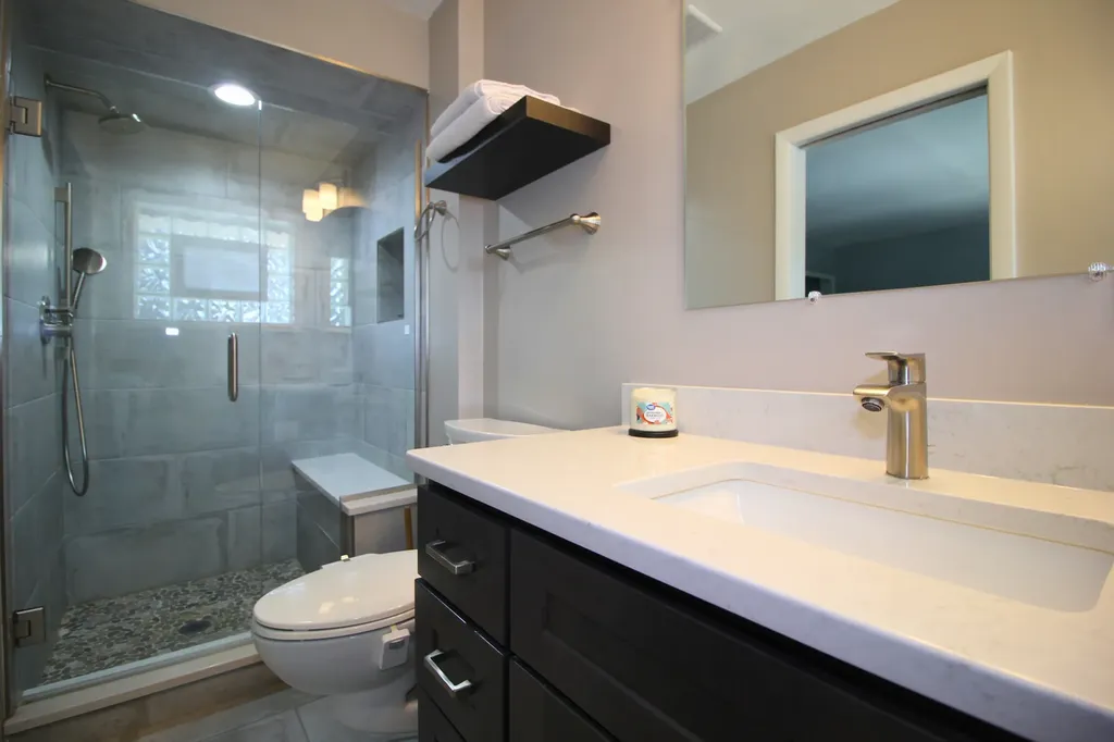 10158 South Talman Avenue Chicago IL 60655