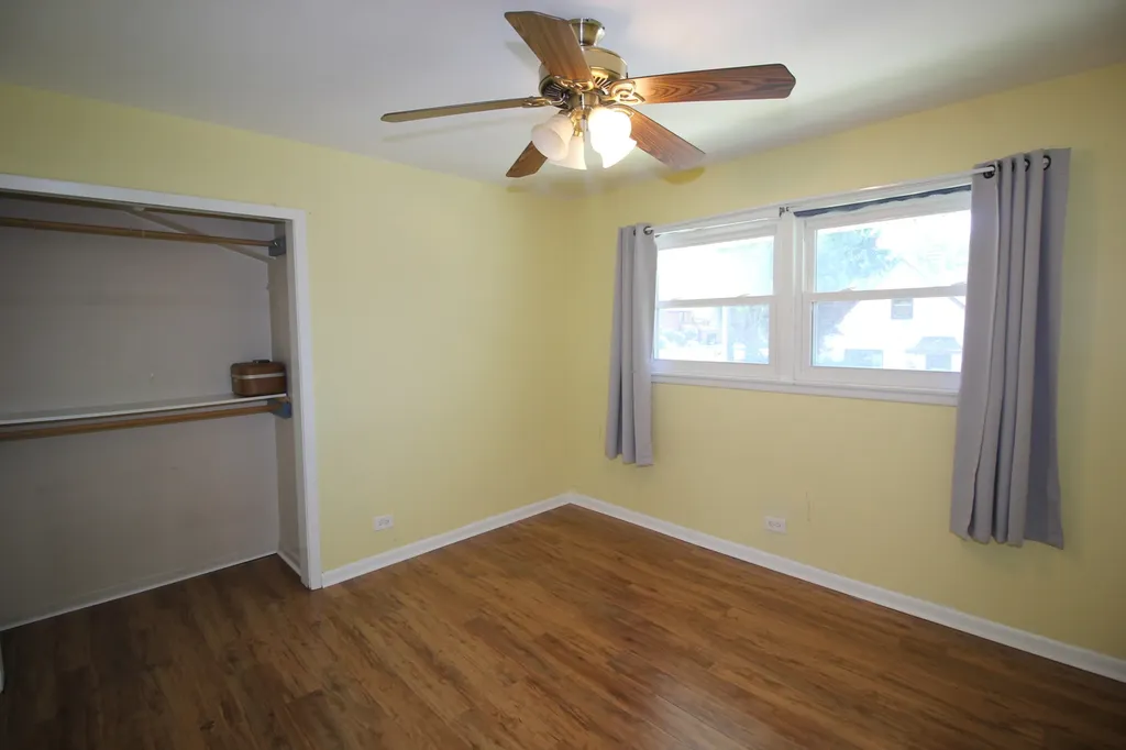 10158 South Talman Avenue Chicago IL 60655